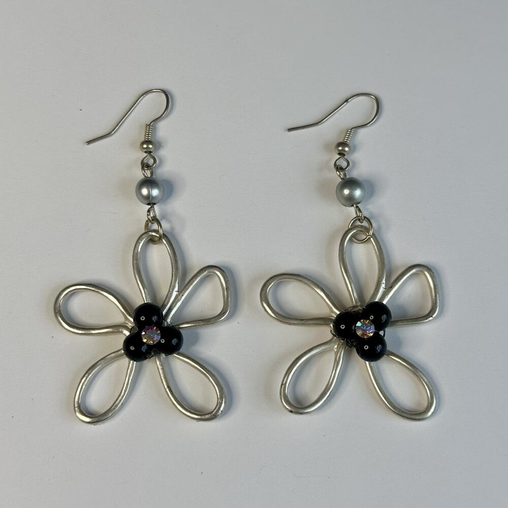 Handmade Silver Wire-work Flower Daisy Earrings boho artsy